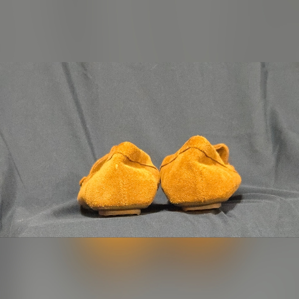 Isaac Mizrahi Tan Brown Suede Moccasin - Slip On Driving Shoes - Women's Size 6M - Picture 6 of 7